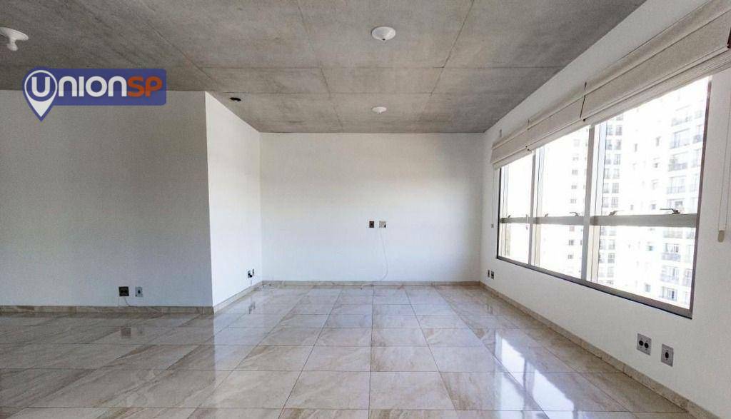 Apartamento à venda com 1 quarto, 70m² - Foto 3