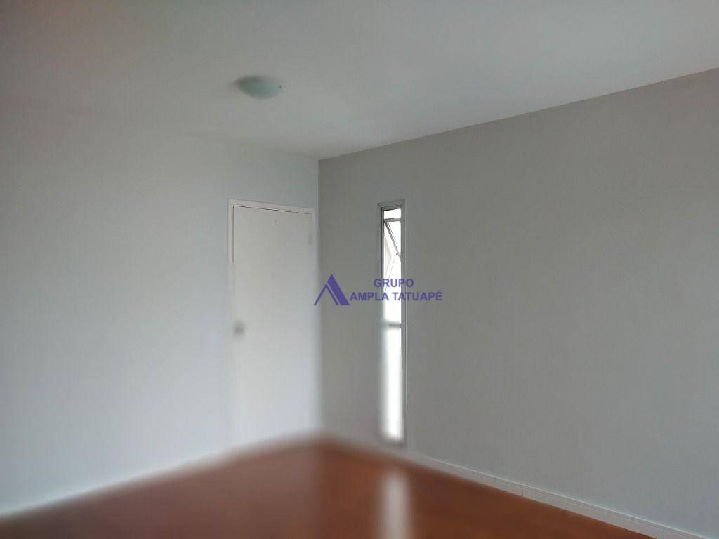 Apartamento para alugar com 3 quartos, 86m² - Foto 4