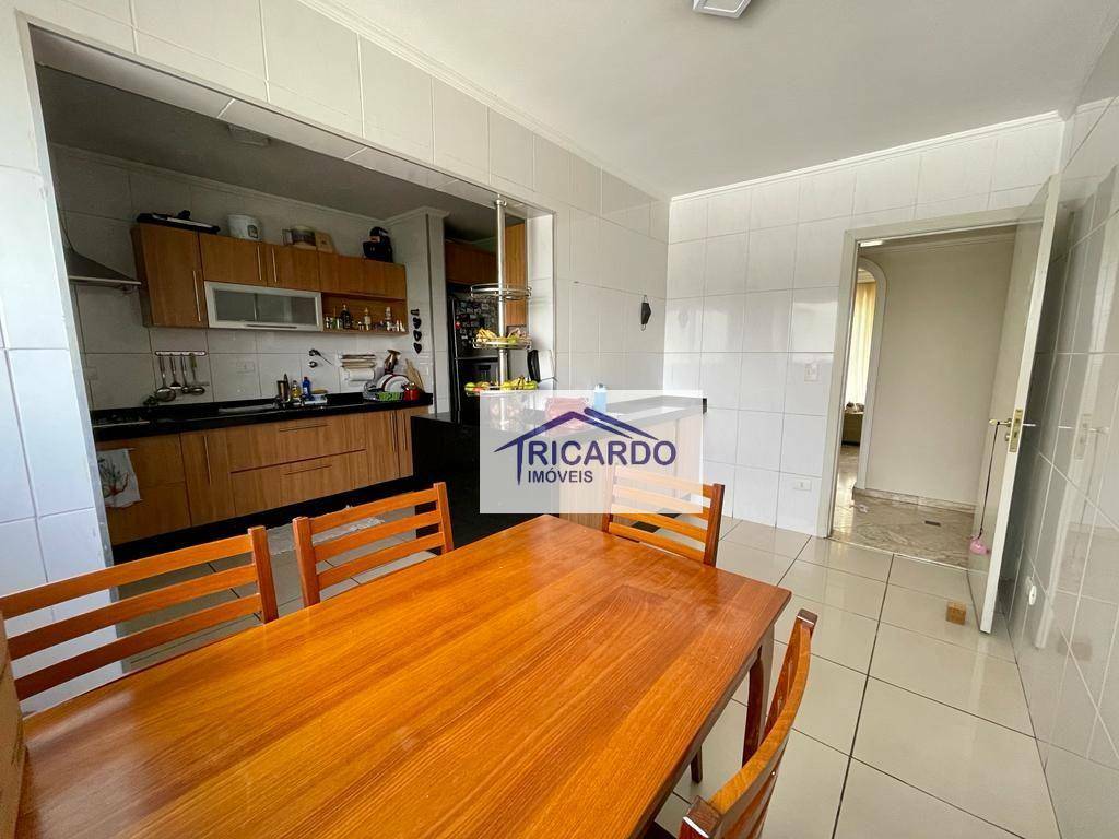 Apartamento à venda com 4 quartos, 170m² - Foto 26