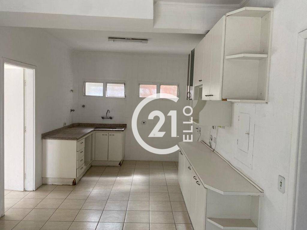 Apartamento para alugar com 3 quartos, 180m² - Foto 12