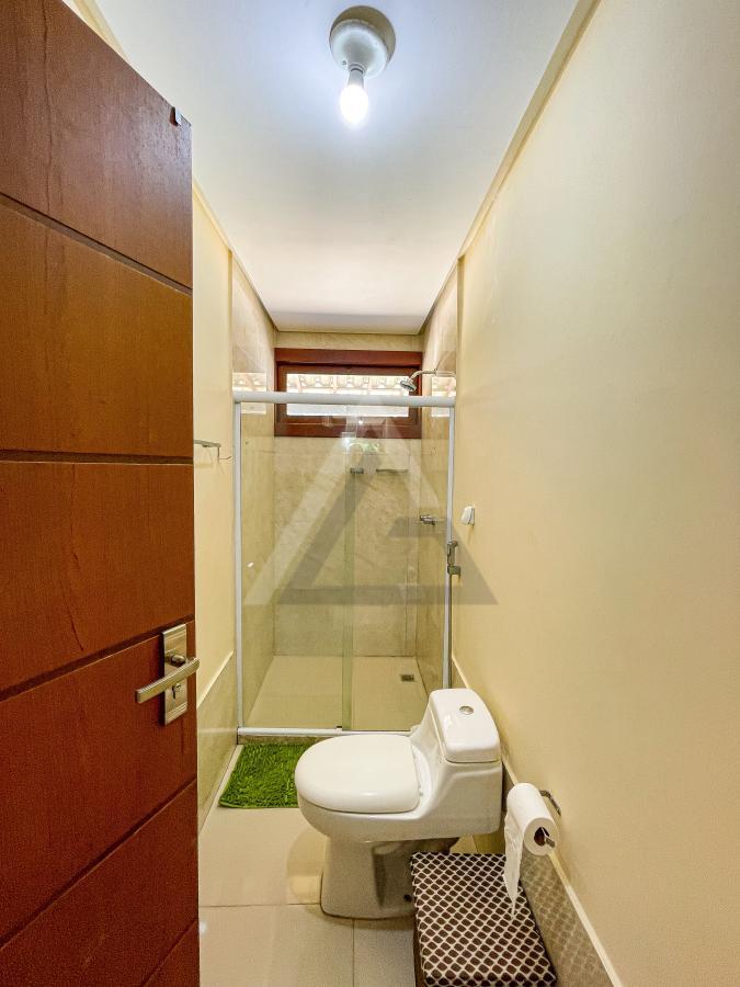 Casa de Condomínio à venda com 6 quartos, 430m² - Foto 32