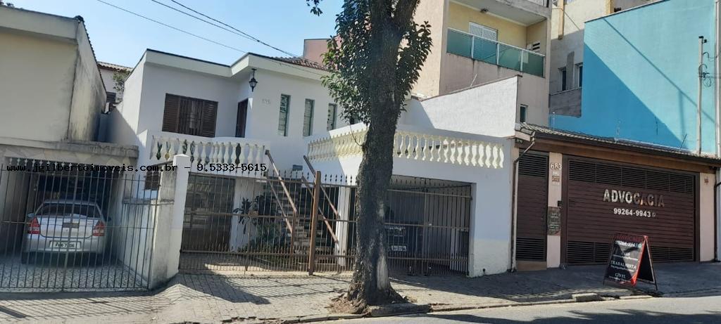 Casa à venda com 3 quartos, 240m² - Foto 1