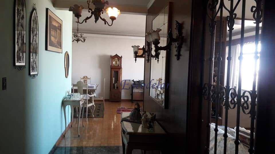 Apartamento à venda com 4 quartos, 266m² - Foto 10