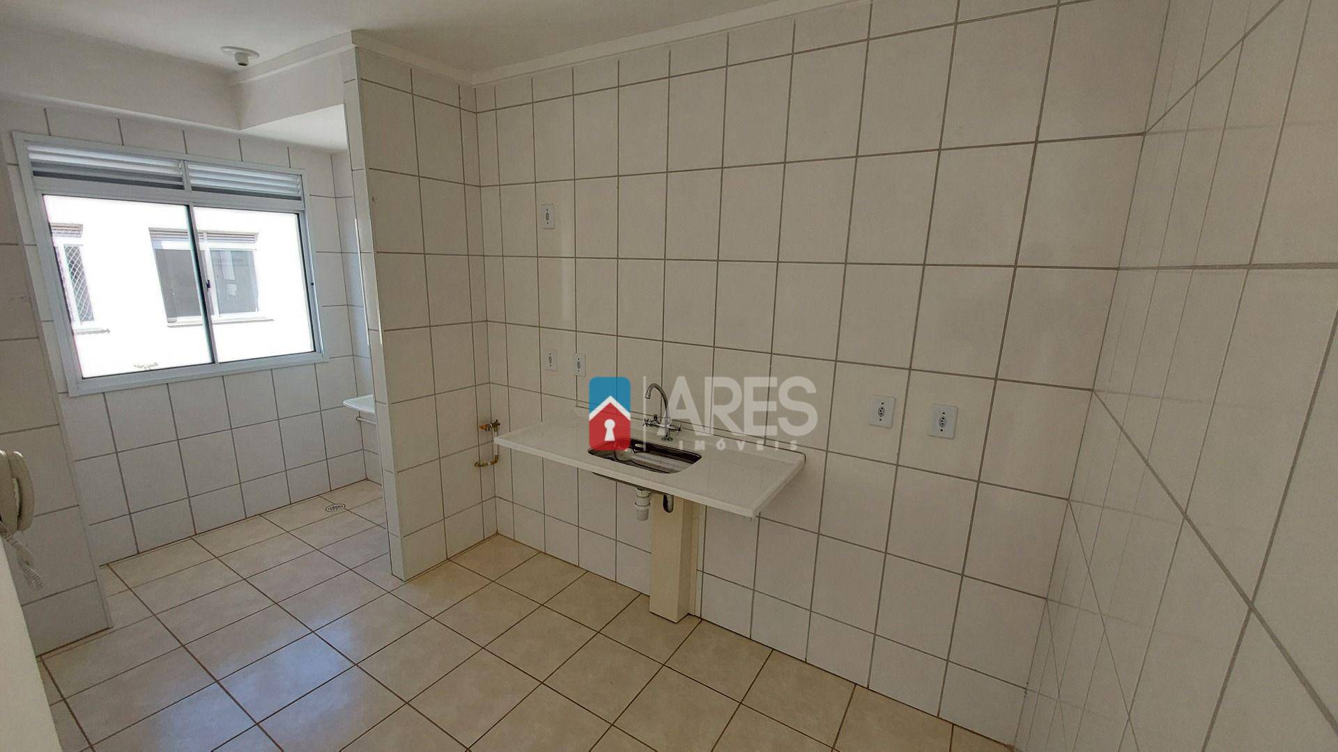 Apartamento para alugar com 2 quartos, 50m² - Foto 4