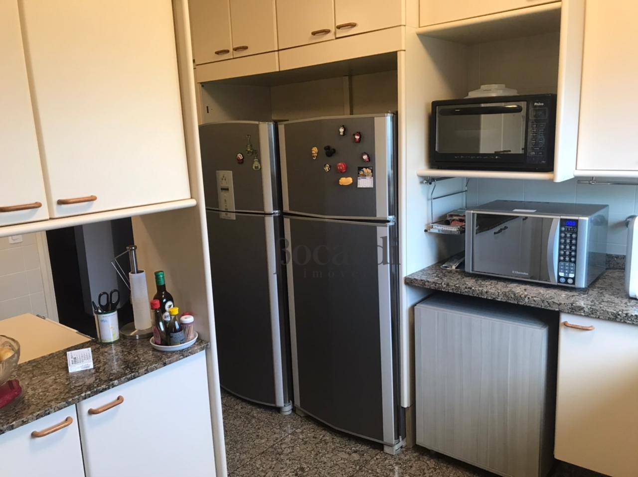 Apartamento à venda com 3 quartos, 163m² - Foto 3