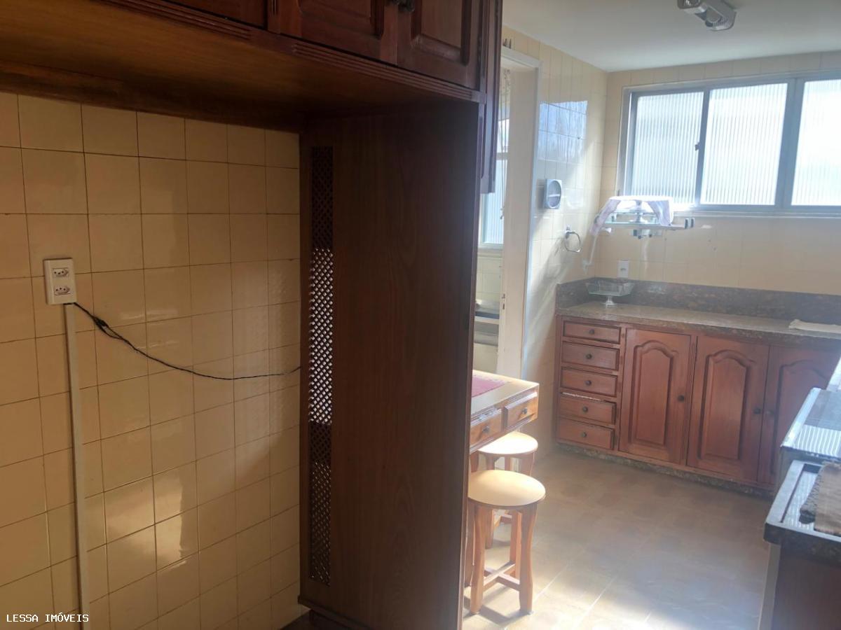 Apartamento à venda com 2 quartos, 83m² - Foto 10