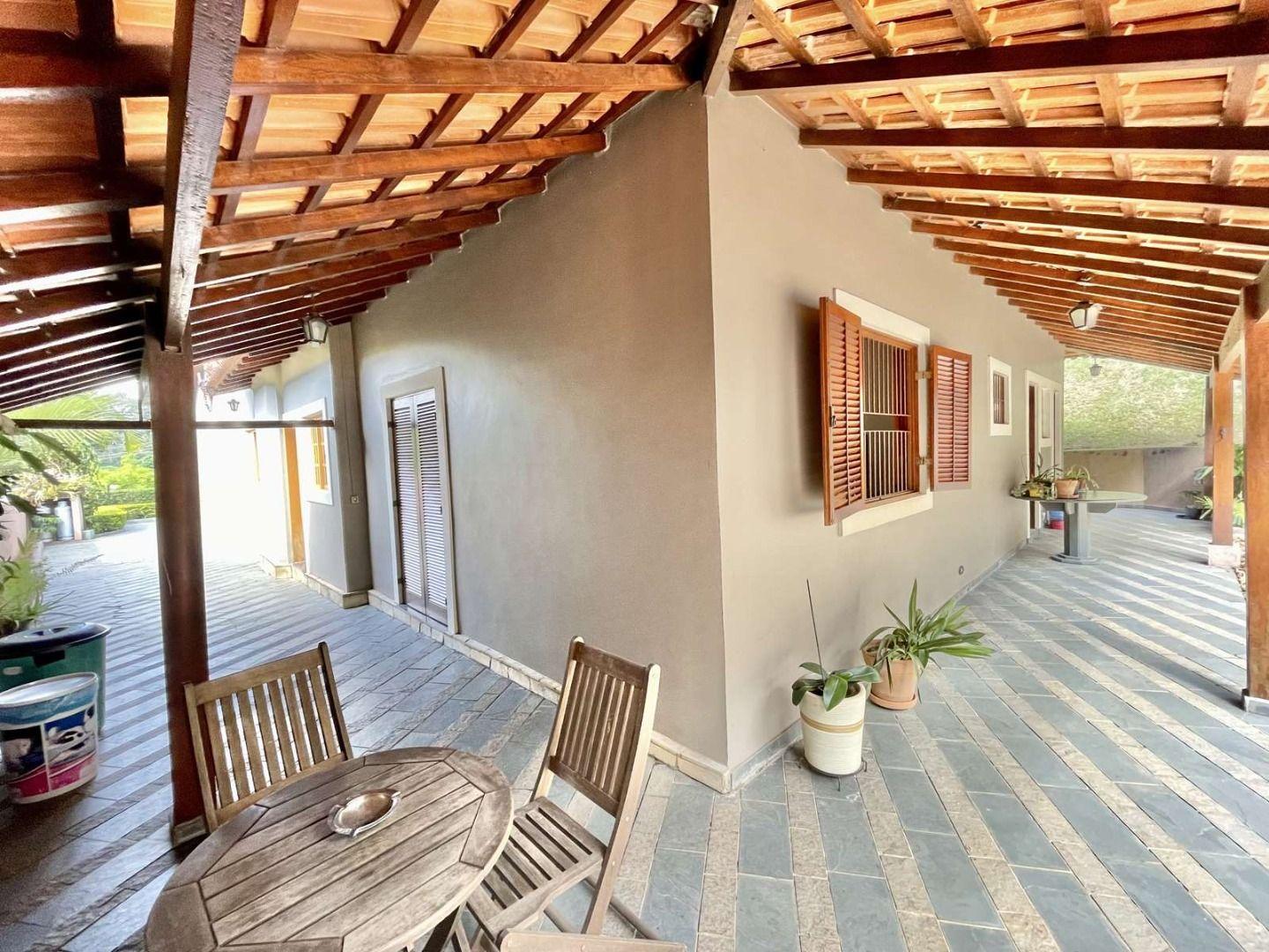 Casa para alugar com 3 quartos, 321m² - Foto 21