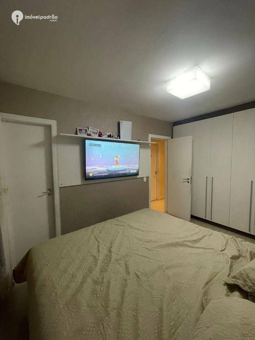 Apartamento à venda com 3 quartos, 98m² - Foto 18