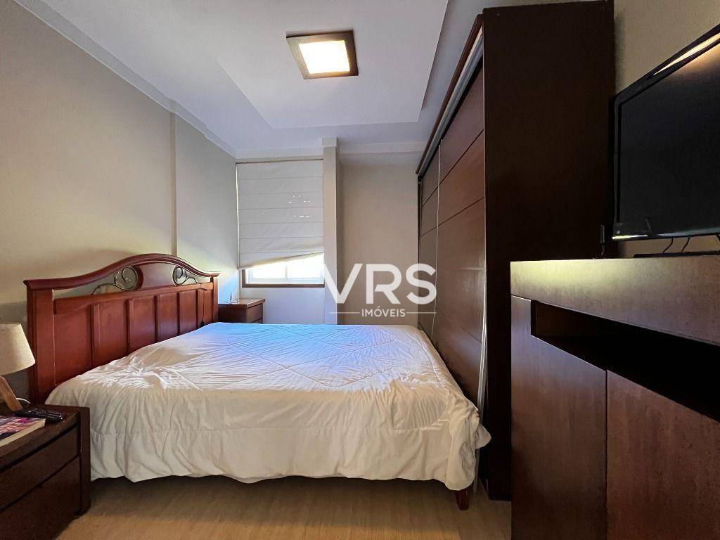 Apartamento à venda com 2 quartos, 80m² - Foto 18