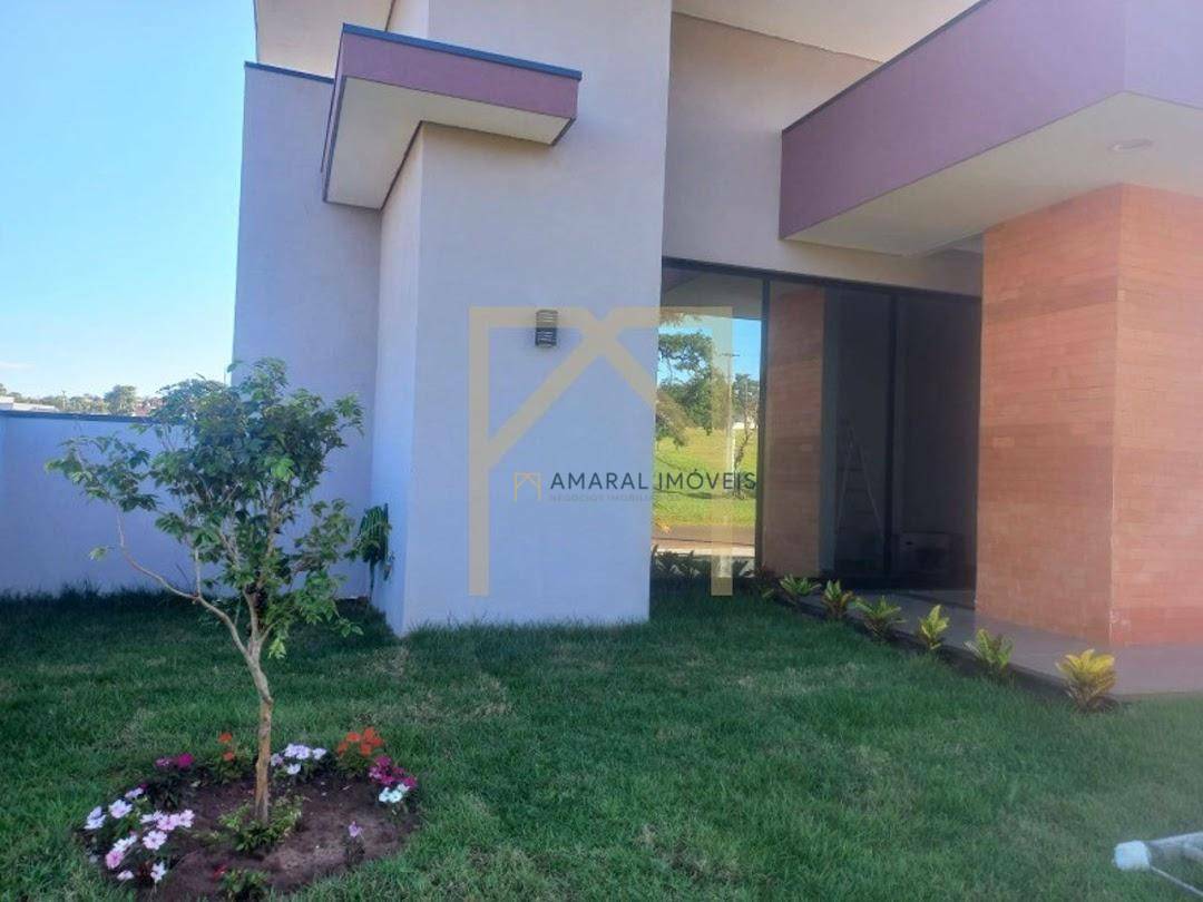 Casa de Condomínio à venda com 4 quartos, 206m² - Foto 12