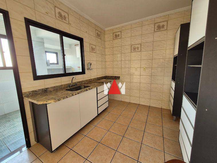 Apartamento à venda com 3 quartos, 109m² - Foto 12