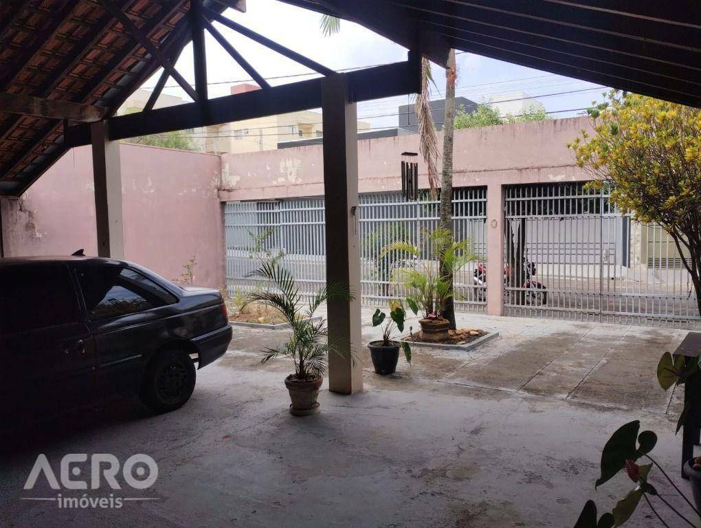 Casa à venda com 3 quartos, 140m² - Foto 3