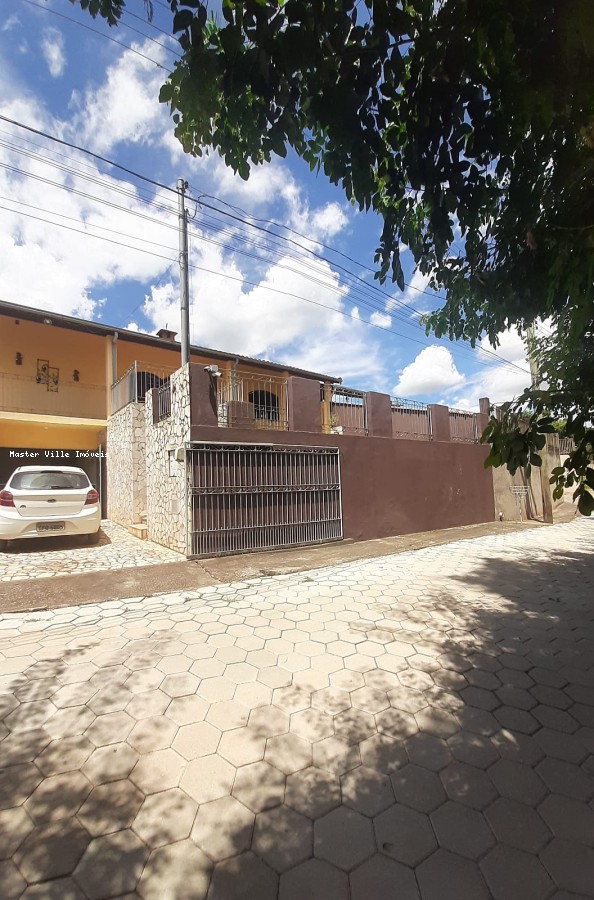 Chácara à venda com 3 quartos, 55m² - Foto 2