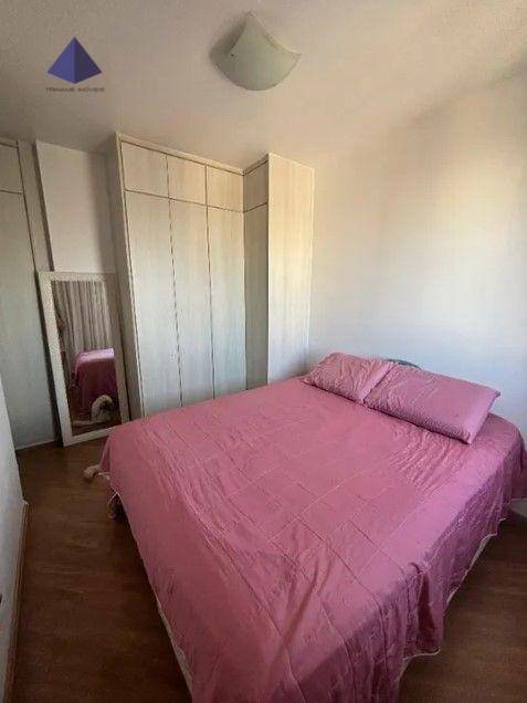 Apartamento à venda com 2 quartos, 64m² - Foto 12