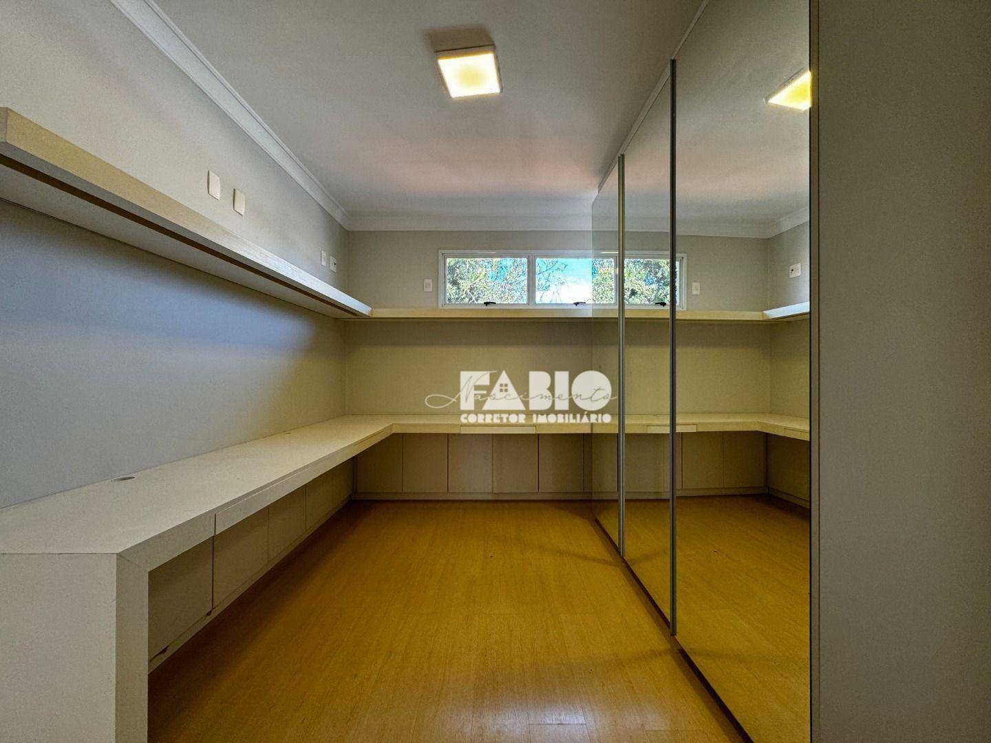 Casa de Condomínio à venda com 4 quartos, 250m² - Foto 25