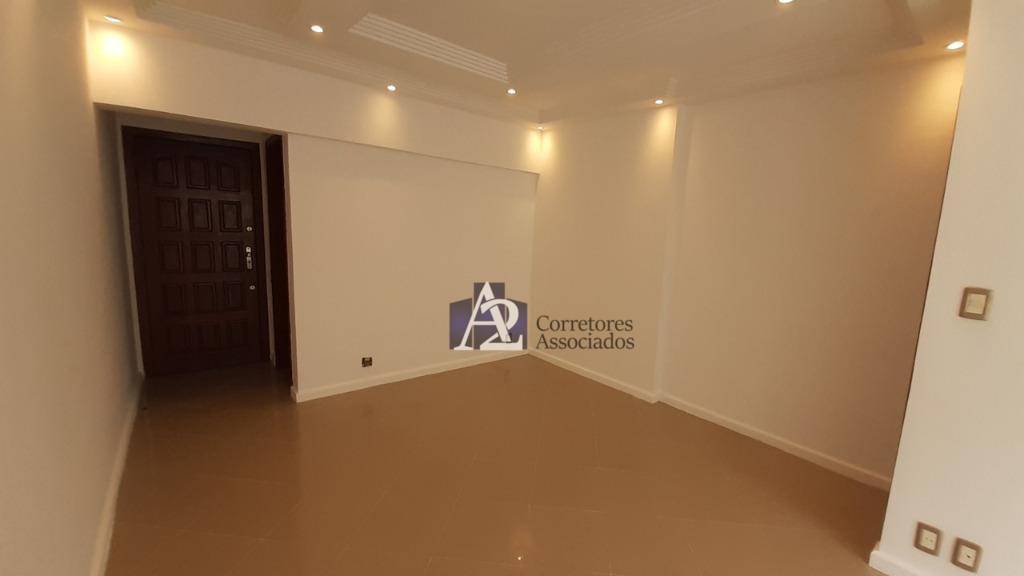 Apartamento à venda com 2 quartos, 75m² - Foto 5