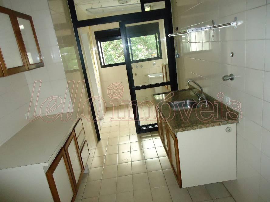 Apartamento para alugar com 3 quartos, 85m² - Foto 11