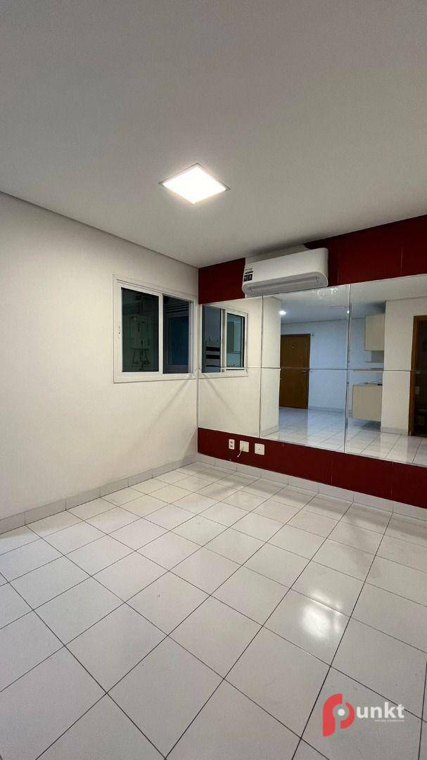 Apartamento para alugar com 3 quartos, 149m² - Foto 17