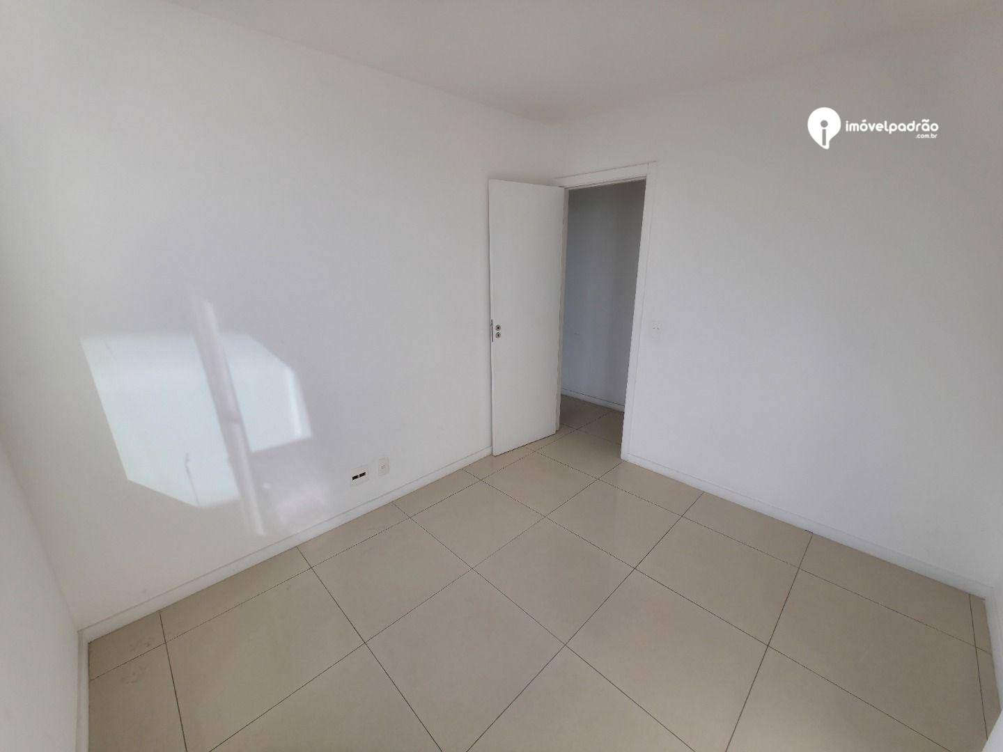 Apartamento para alugar com 4 quartos, 106m² - Foto 46