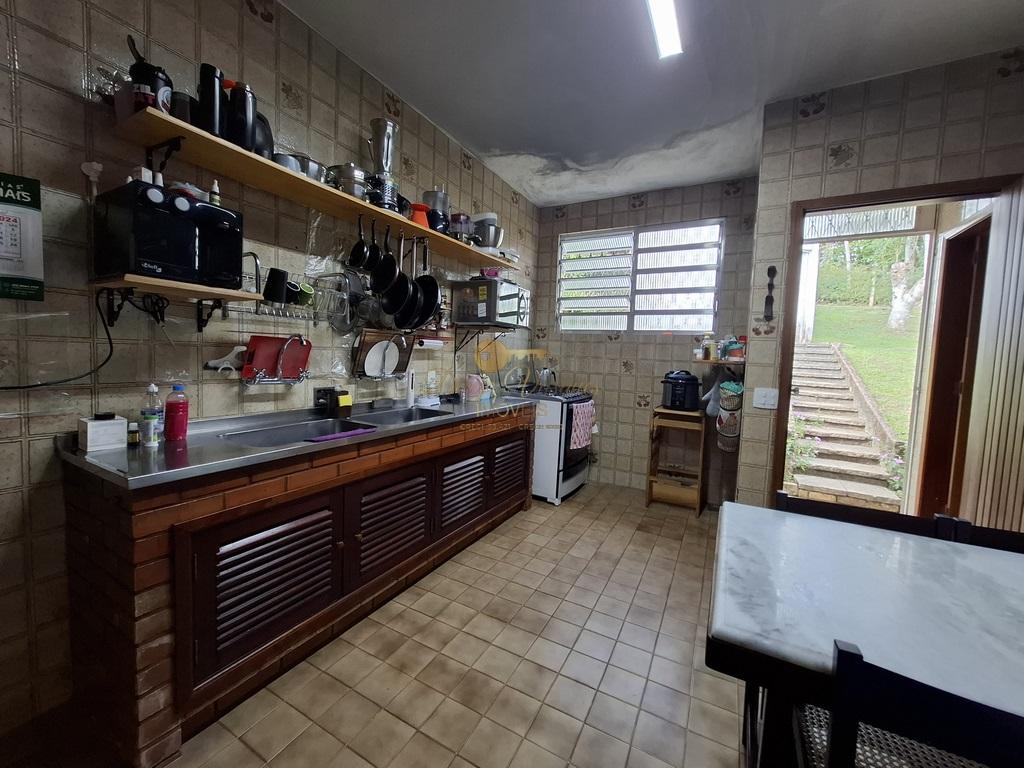 Casa à venda com 4 quartos, 1600m² - Foto 19