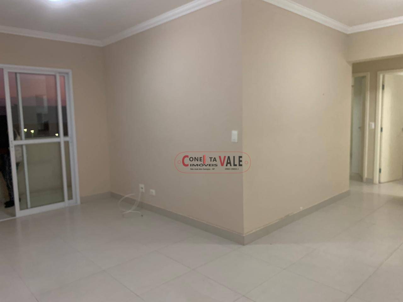 Apartamento à venda com 3 quartos, 82m² - Foto 4