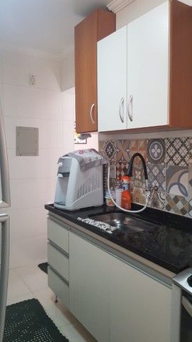 Apartamento à venda com 2 quartos, 55m² - Foto 11