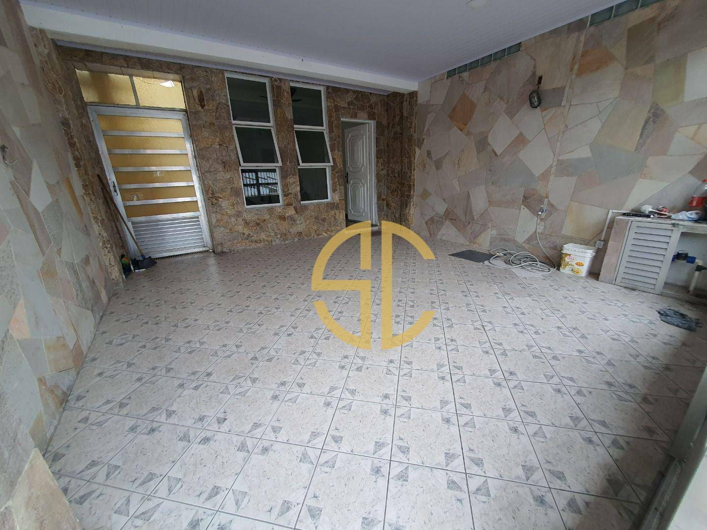 Sobrado à venda com 2 quartos, 95m² - Foto 1