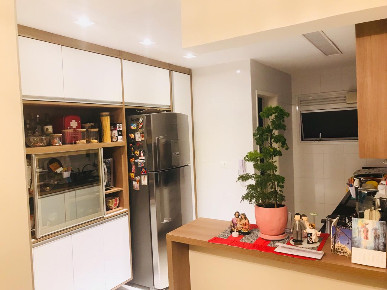 Apartamento à venda com 2 quartos, 65m² - Foto 3