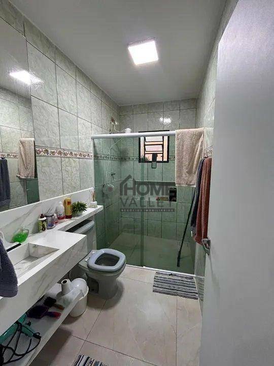 Casa à venda com 3 quartos, 270m² - Foto 7