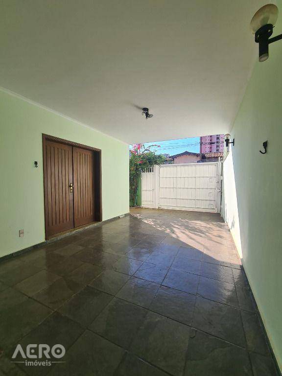 Casa à venda e aluguel com 4 quartos, 299m² - Foto 20