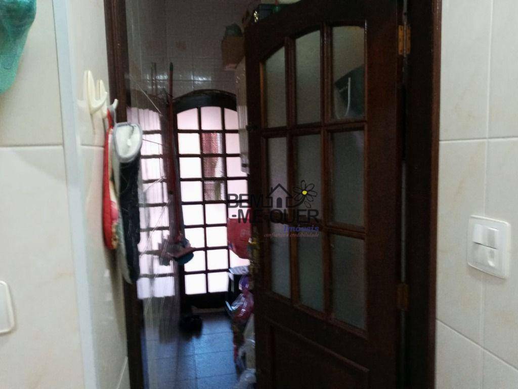 Sobrado à venda com 3 quartos, 195m² - Foto 8