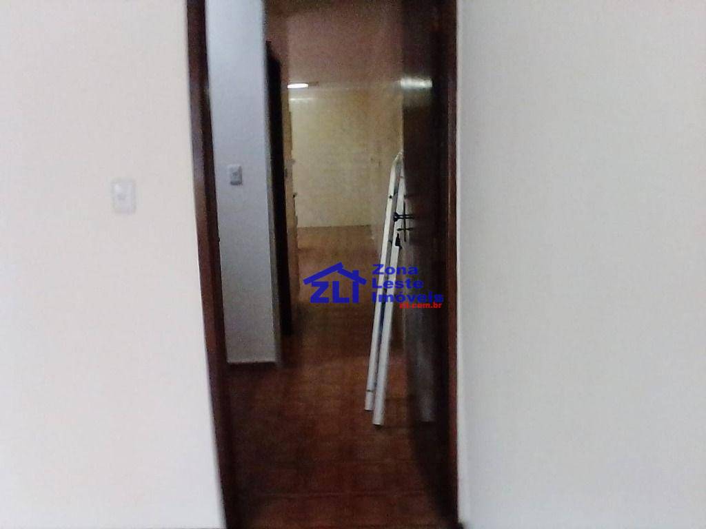 Sobrado para alugar com 3 quartos, 200m² - Foto 8