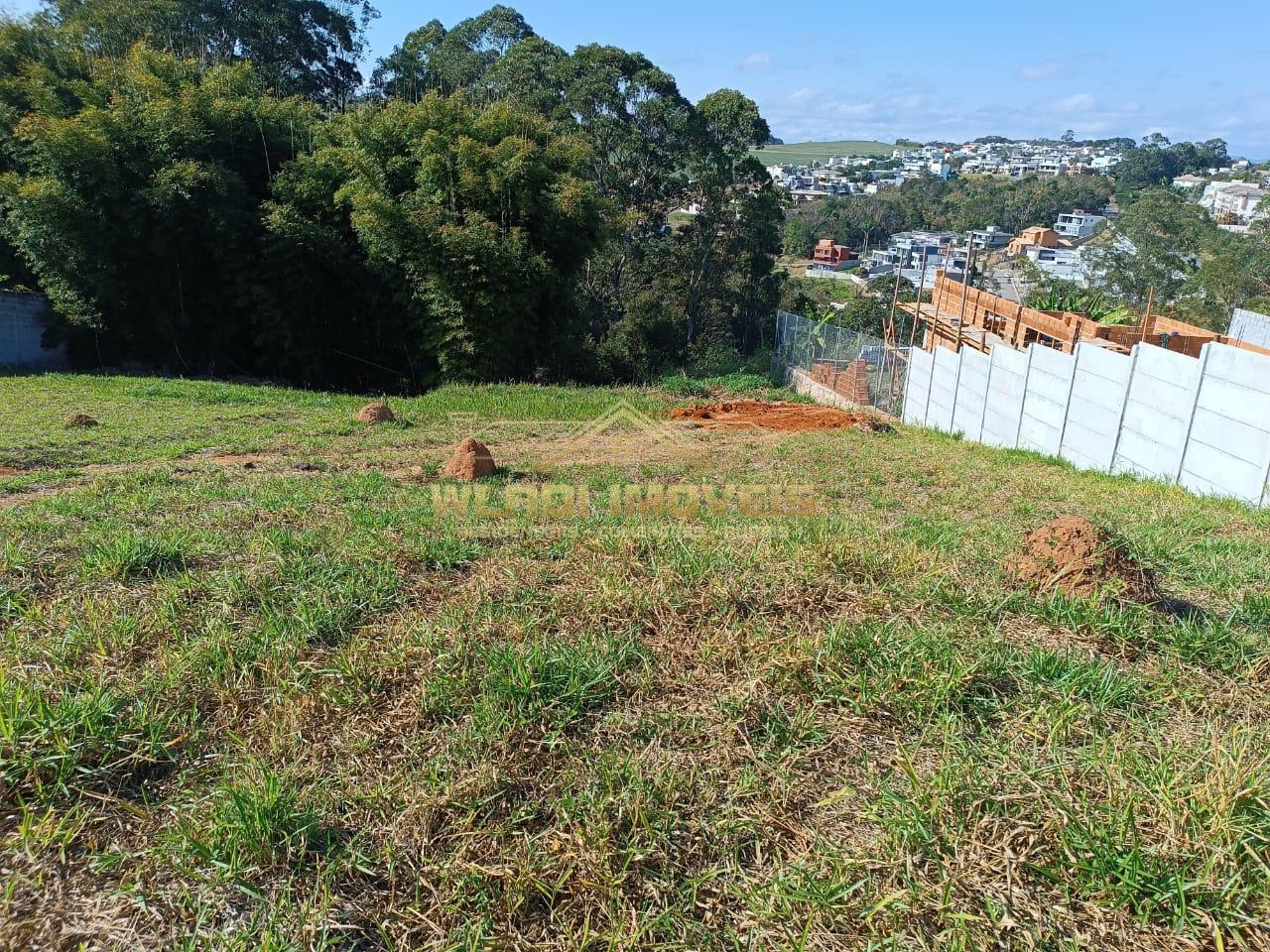 Terreno à venda, 750m² - Foto 1