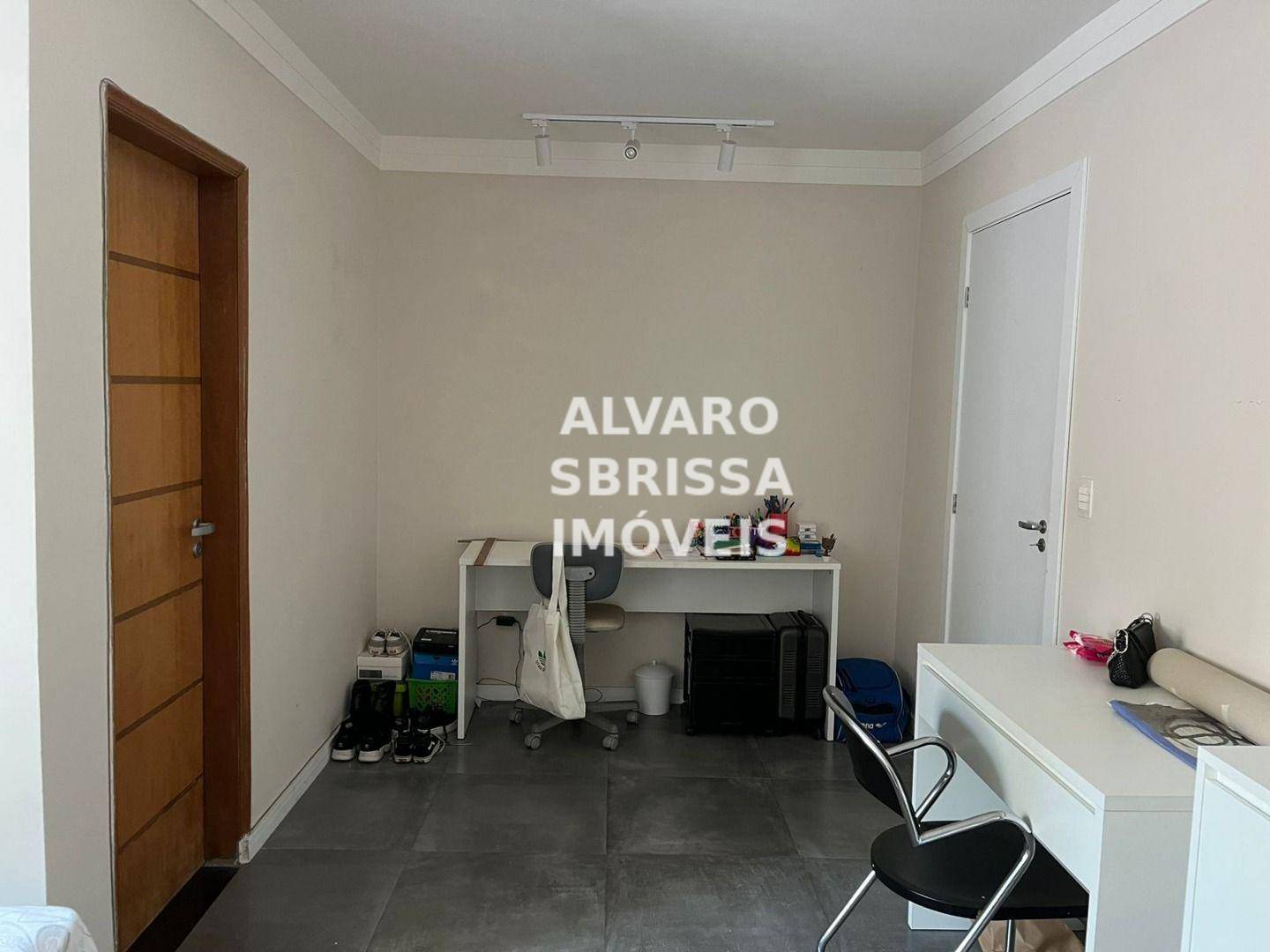 Casa à venda com 2 quartos, 150m² - Foto 23