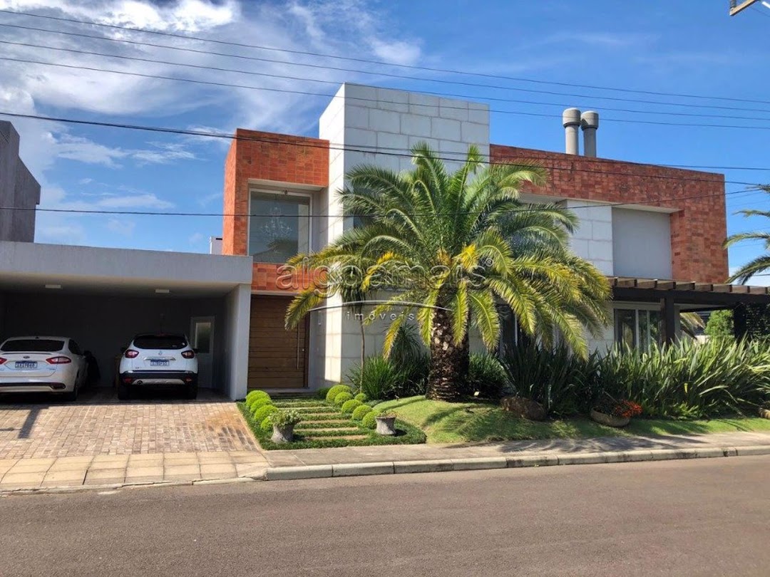 Casa de Condomínio à venda com 4 quartos, 350m² - Foto 2