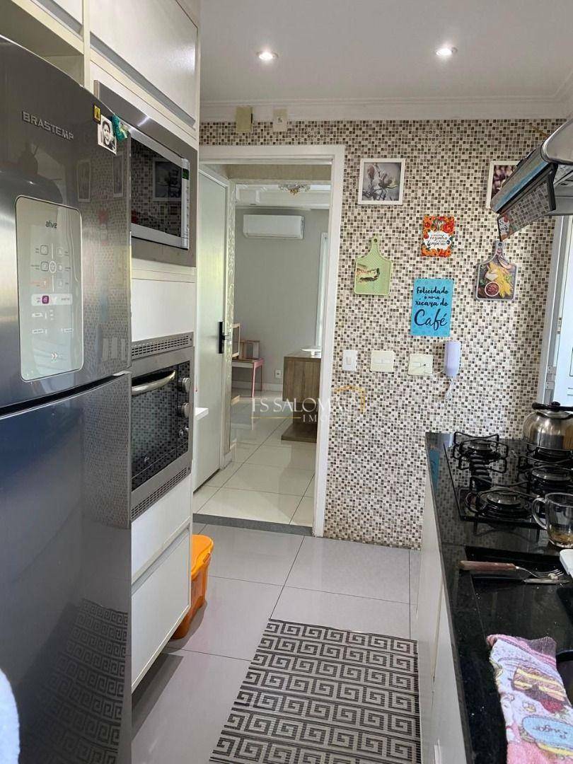 Apartamento à venda com 3 quartos, 107m² - Foto 4