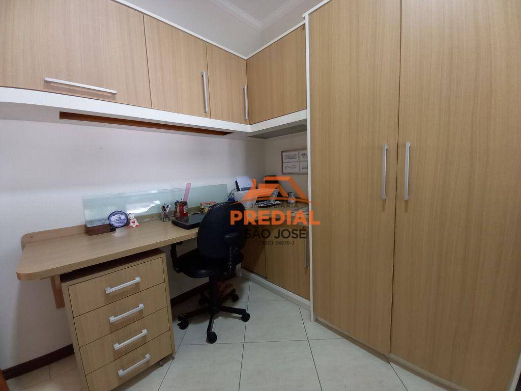 Casa de Condomínio à venda com 3 quartos, 280m² - Foto 6