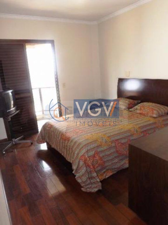 Apartamento à venda com 3 quartos, 113m² - Foto 10