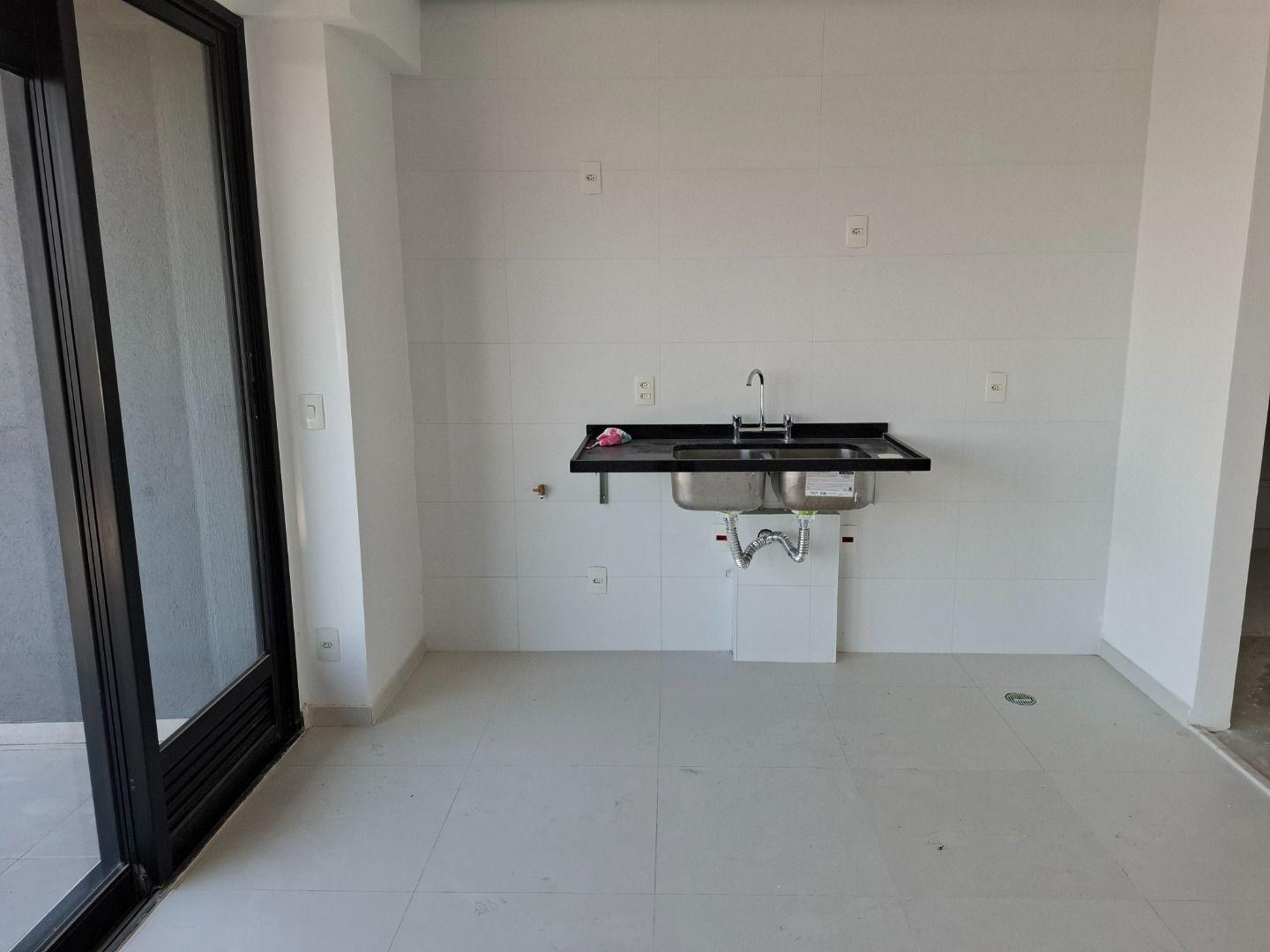 Apartamento à venda com 4 quartos, 252m² - Foto 11