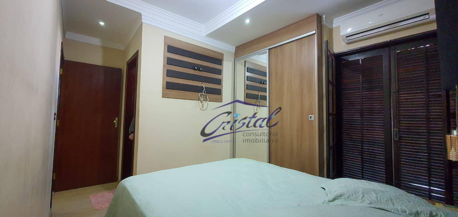 Casa à venda com 3 quartos, 101m² - Foto 11