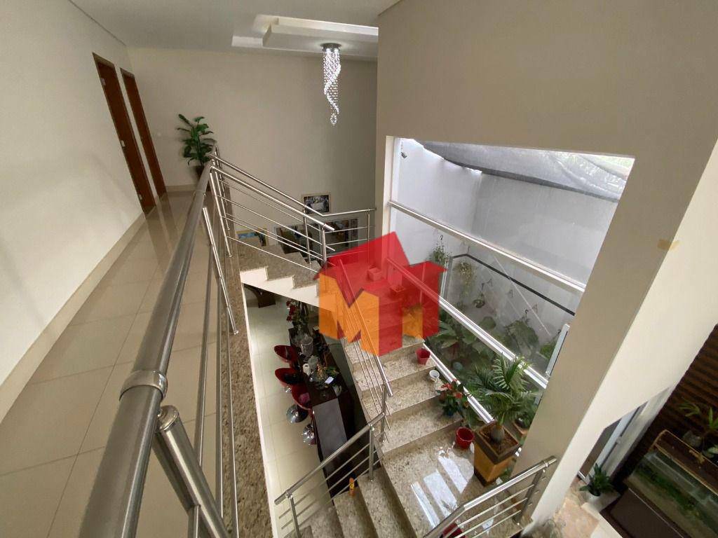 Casa à venda com 4 quartos, 305m² - Foto 20