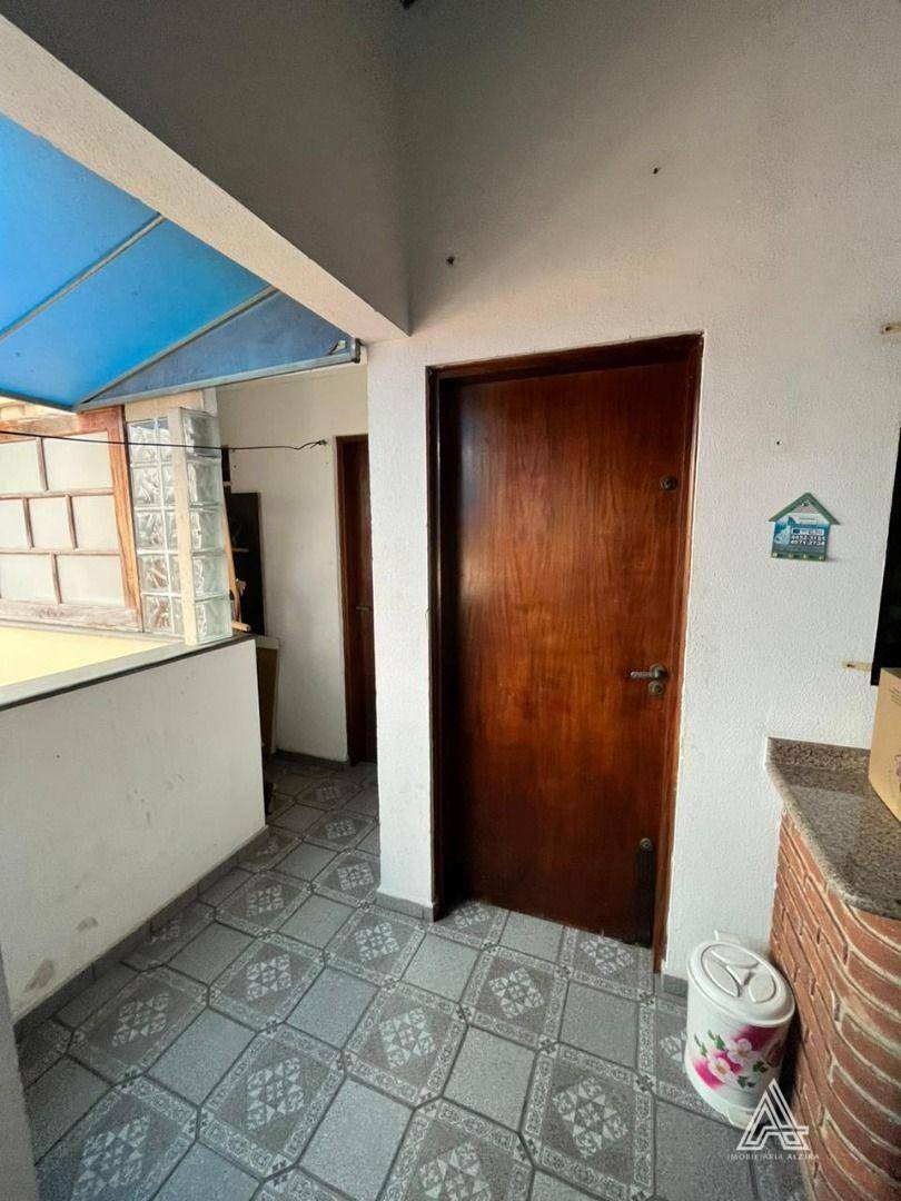 Casa à venda com 3 quartos, 220m² - Foto 81