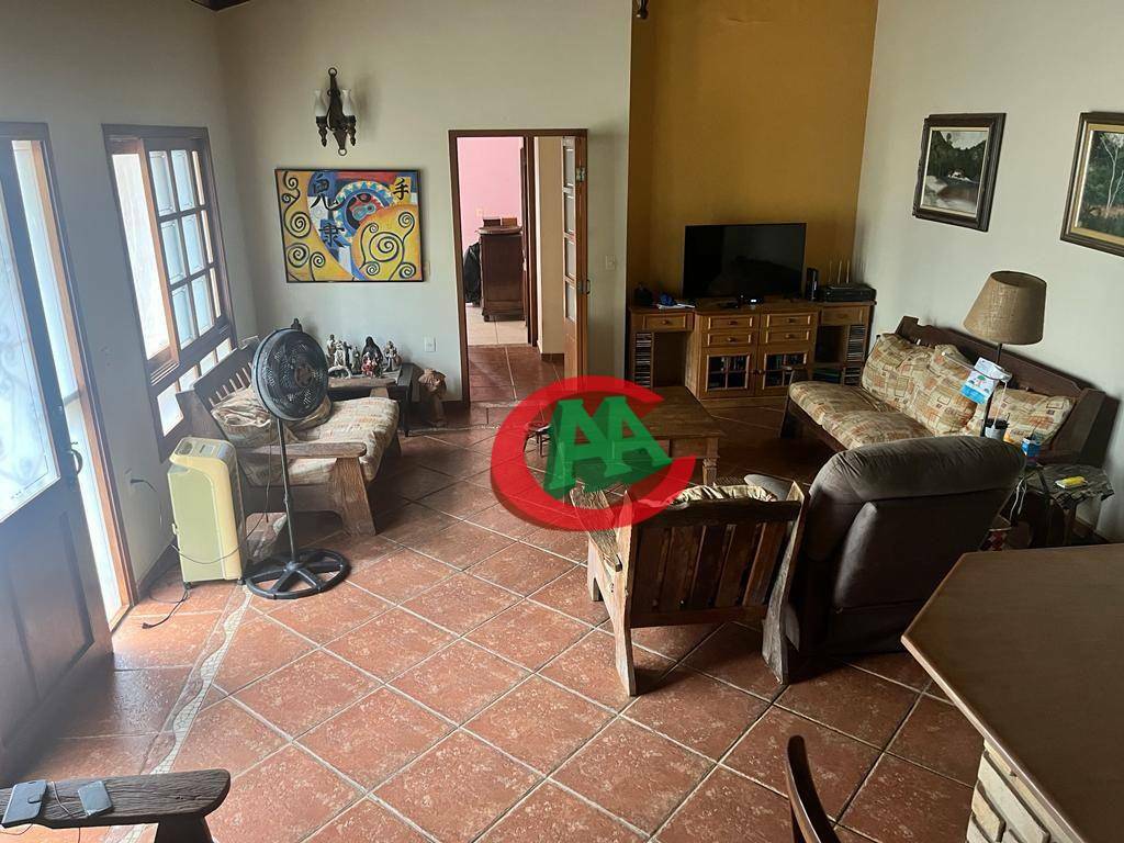 Chácara à venda com 7 quartos, 560m² - Foto 8