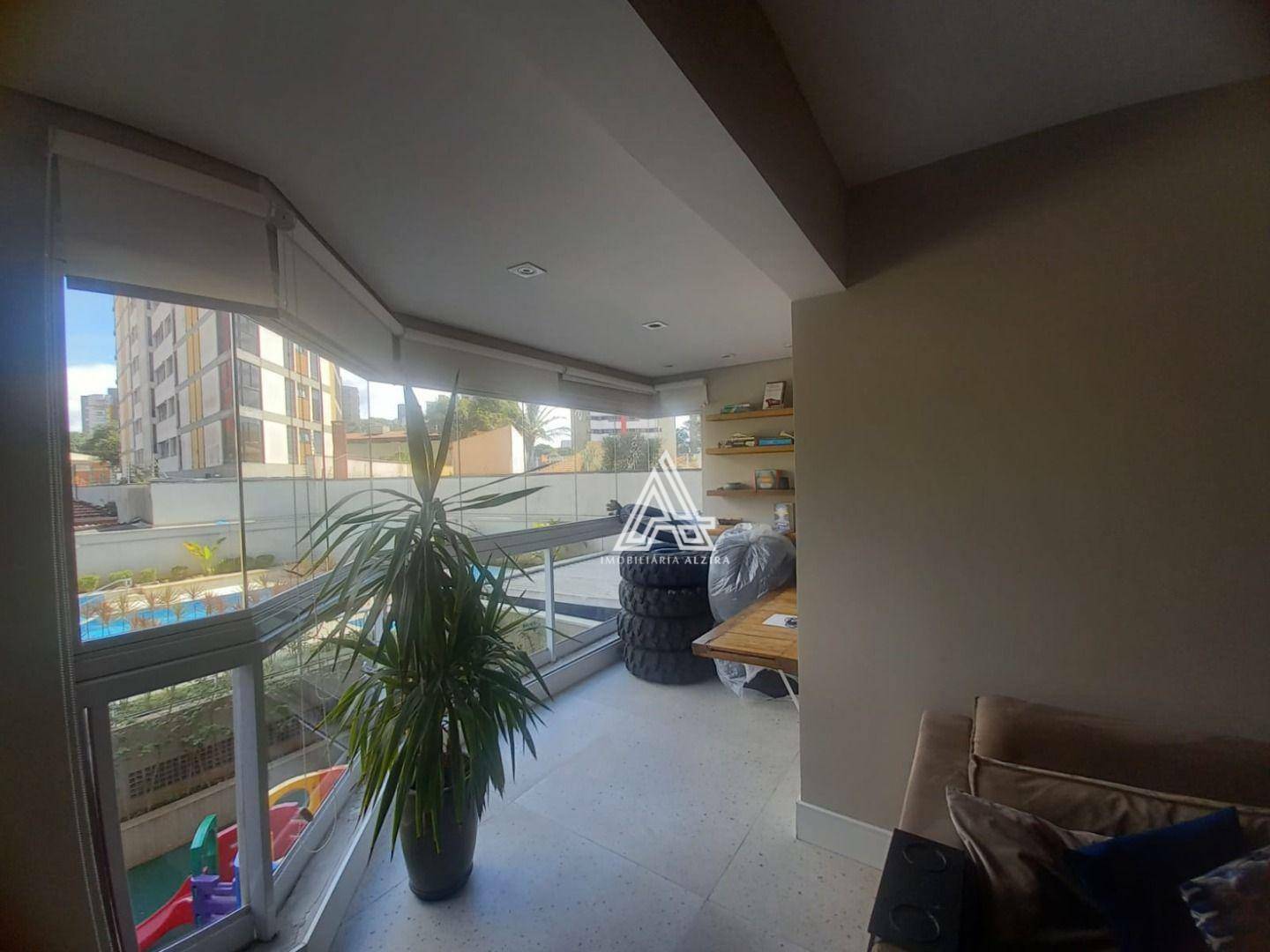 Apartamento à venda com 3 quartos, 91m² - Foto 1