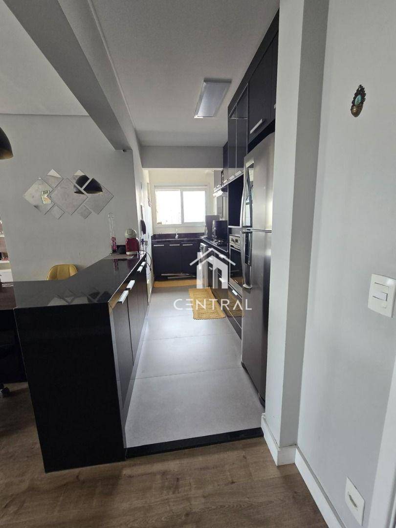 Apartamento para alugar com 1 quarto, 62m² - Foto 17