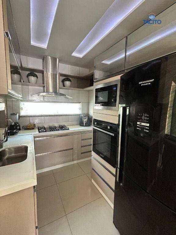 Casa à venda com 2 quartos, 88m² - Foto 5