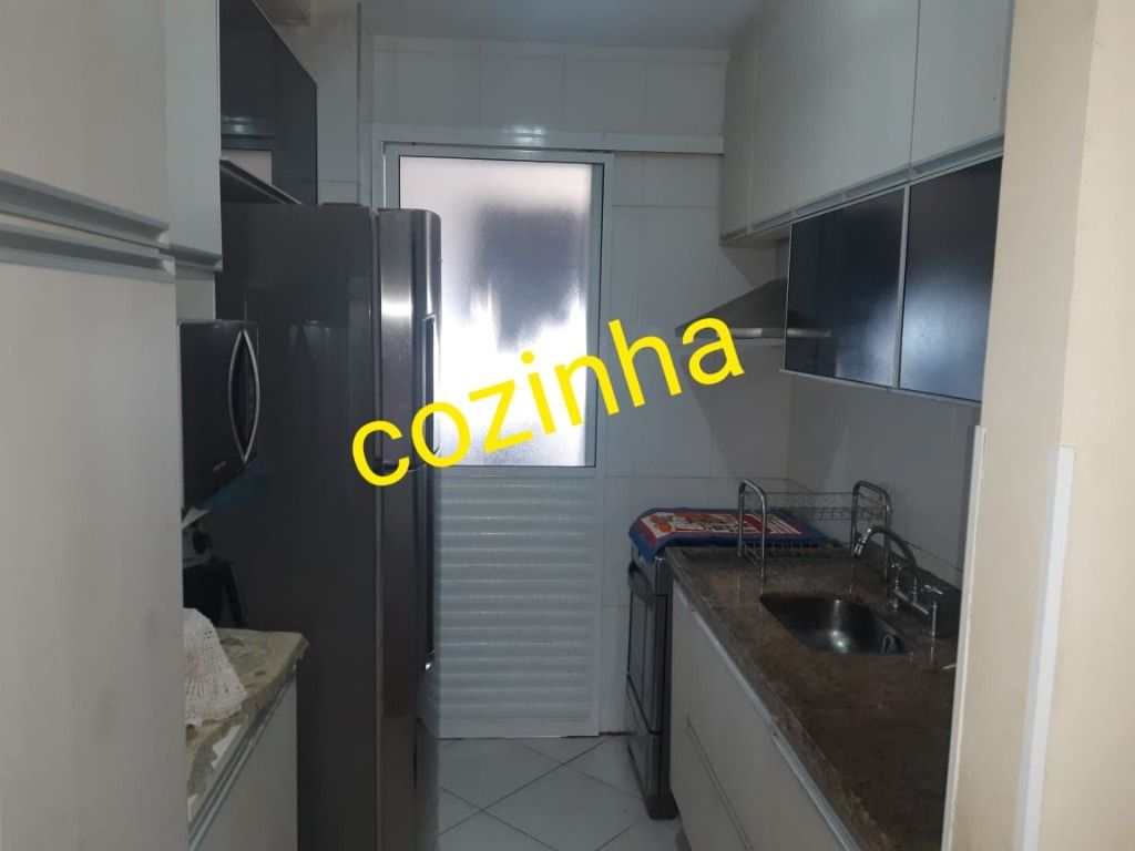 Apartamento à venda com 3 quartos, 70m² - Foto 7