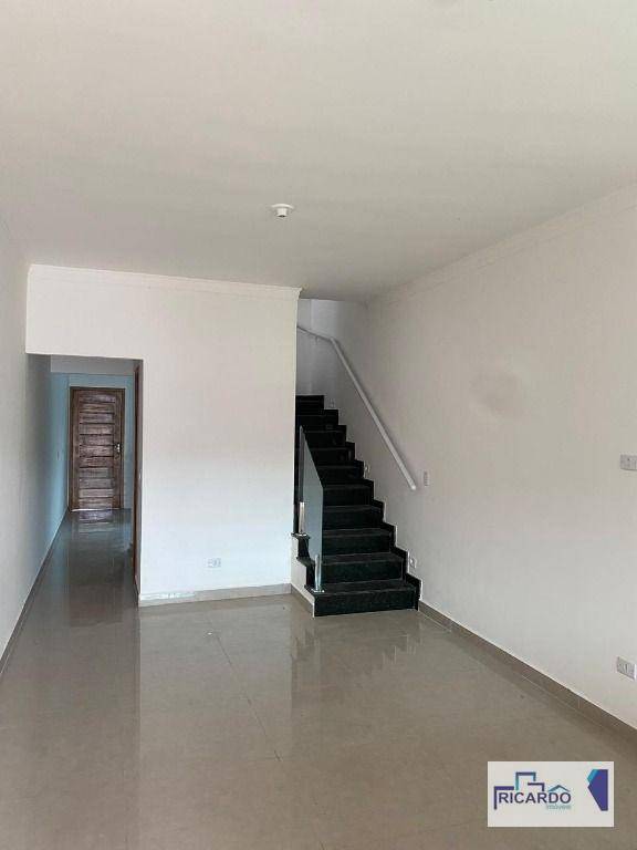 Casa à venda com 3 quartos, 120m² - Foto 3