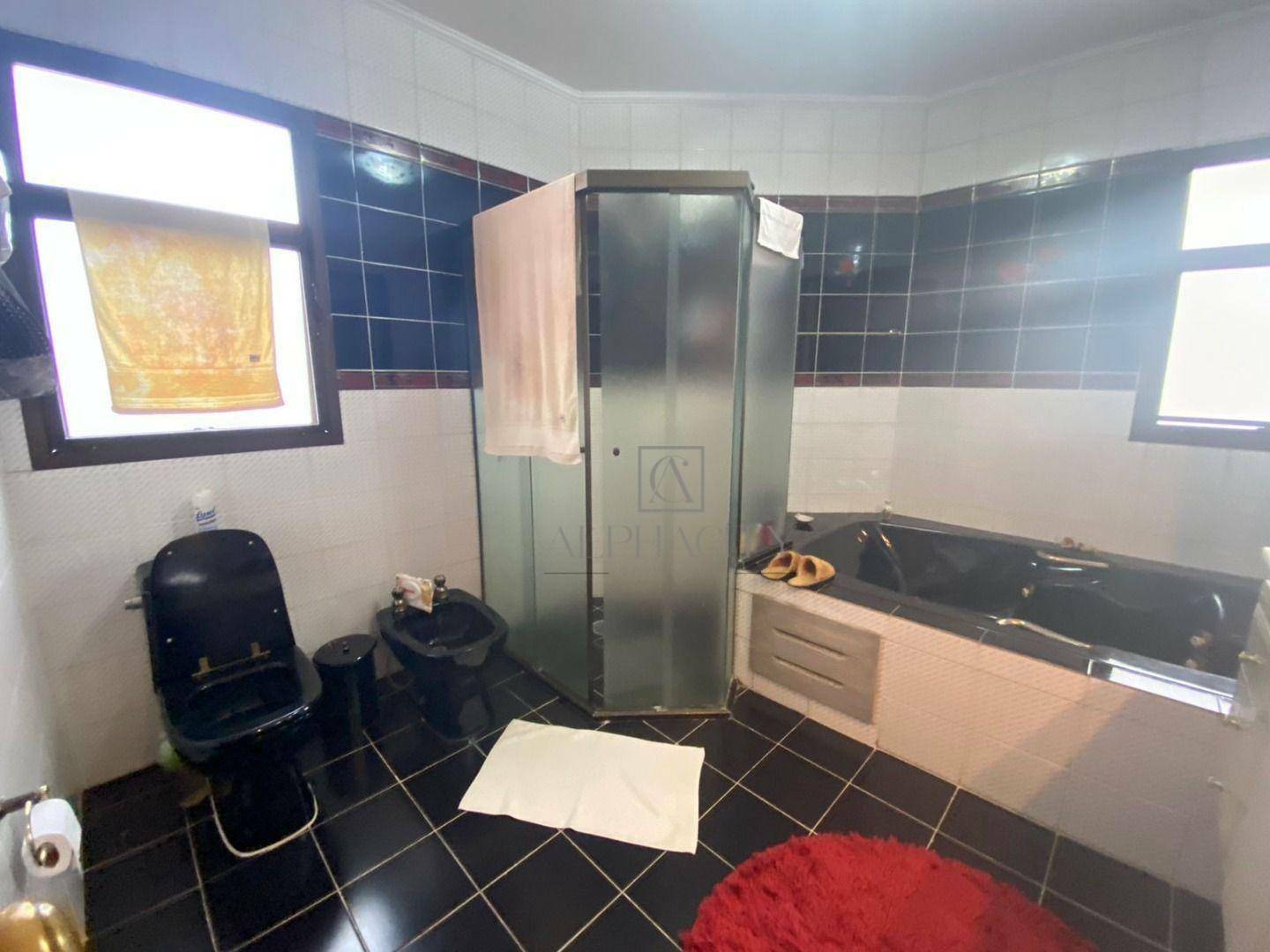 Casa de Condomínio à venda com 4 quartos, 374m² - Foto 24