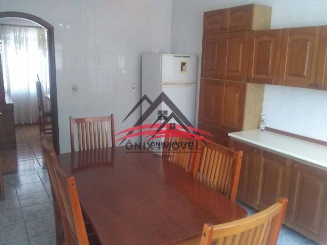 Casa à venda com 3 quartos, 420m² - Foto 4